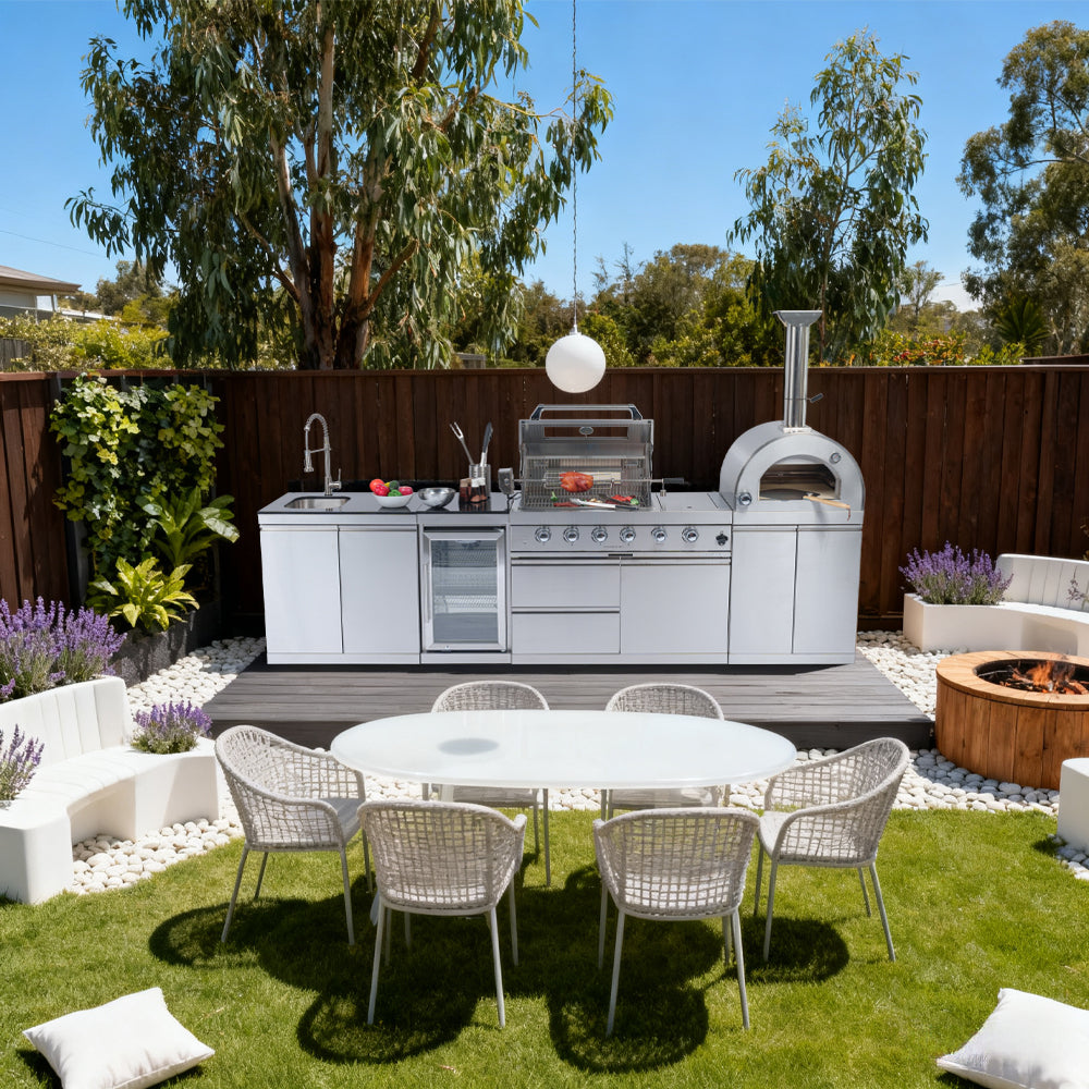 125" 107,000 BTU Outdoor Kitchen with 4-Burner Grill, Pizza Oven & Refrigerator