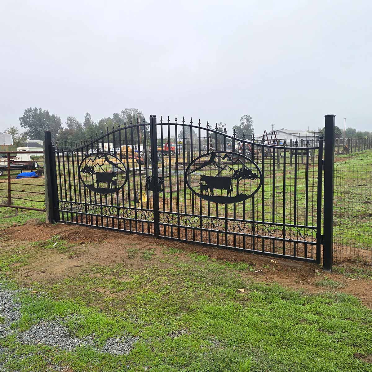 14' × 8' Steel Dual-Swing Driveway Gate with Deer Motif – Black