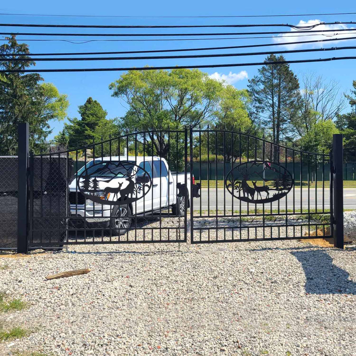 20' × 8' Steel Dual-Swing Driveway Gate with Deer Motif – Black
