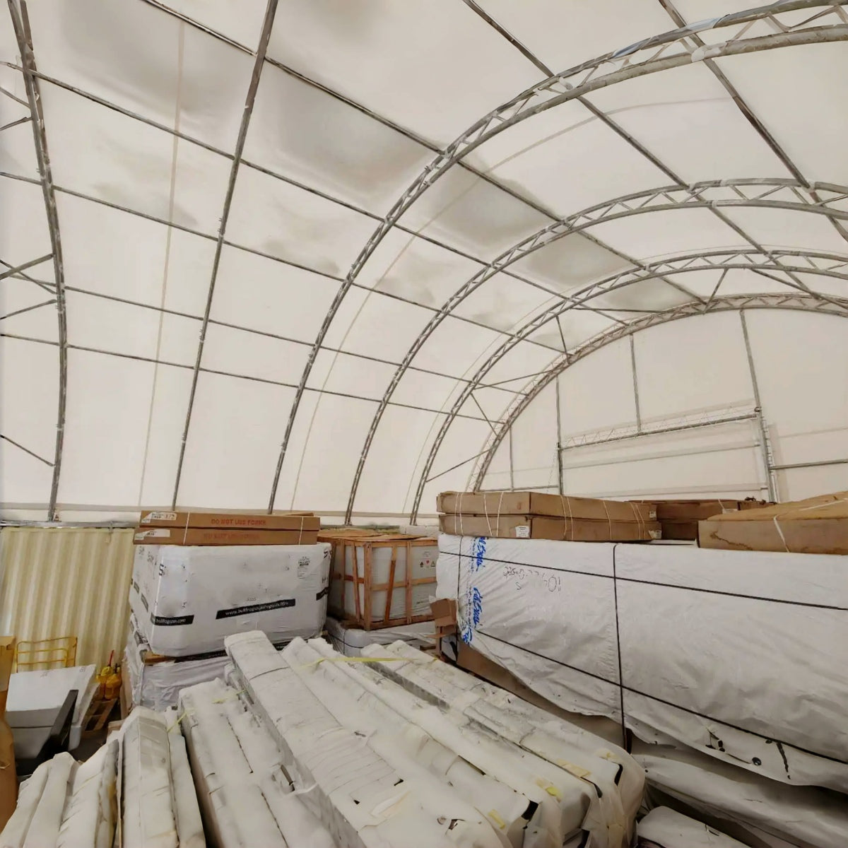 40' × 40' × 15' Double-Truss Container Shelter with Closed Rear Panel
