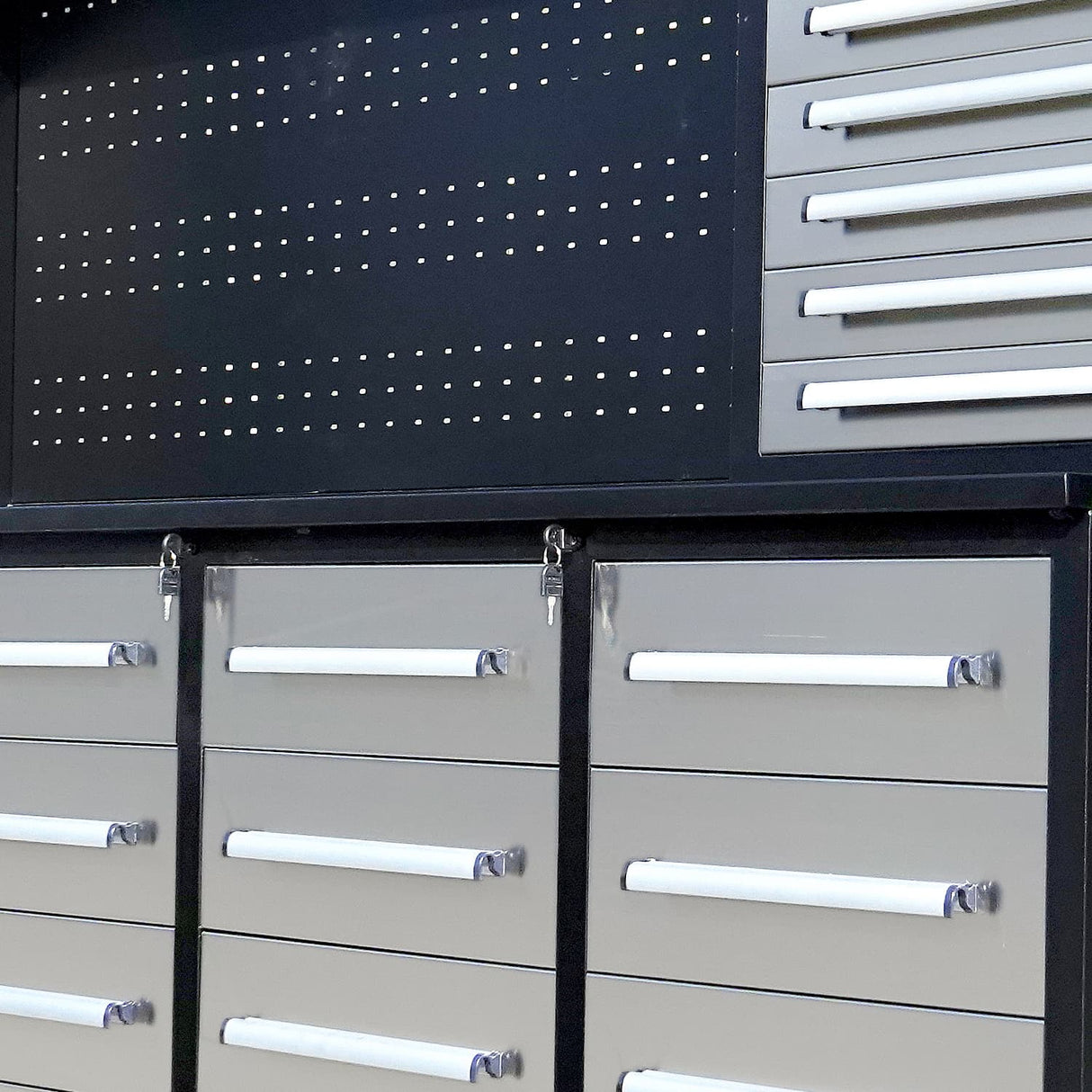 10' Workbench Cabinet with 30 Drawers, 2 Cabinets & Pegboard
