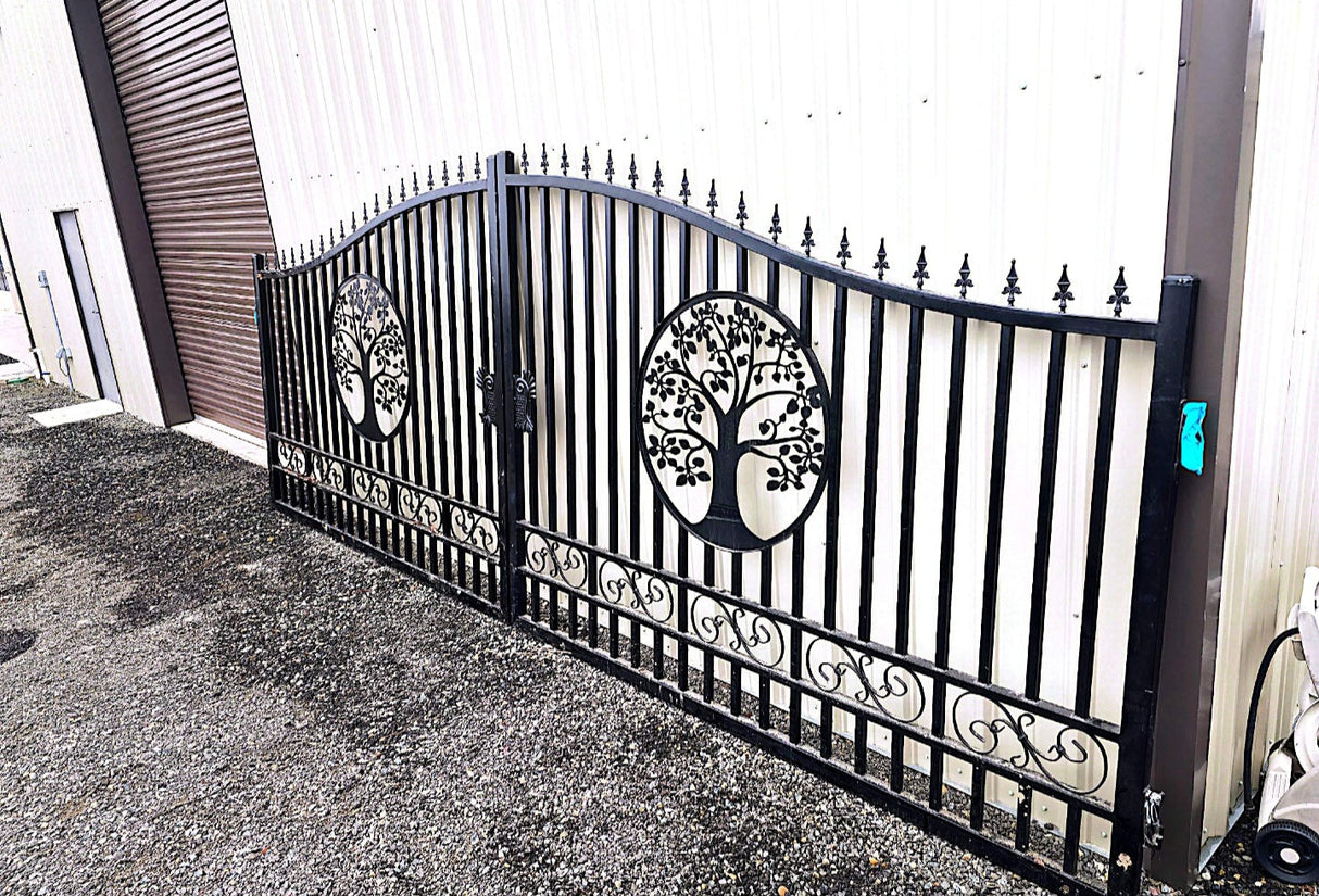 20' × 8' Steel Dual-Swing Driveway Gate with Deer Motif – Black