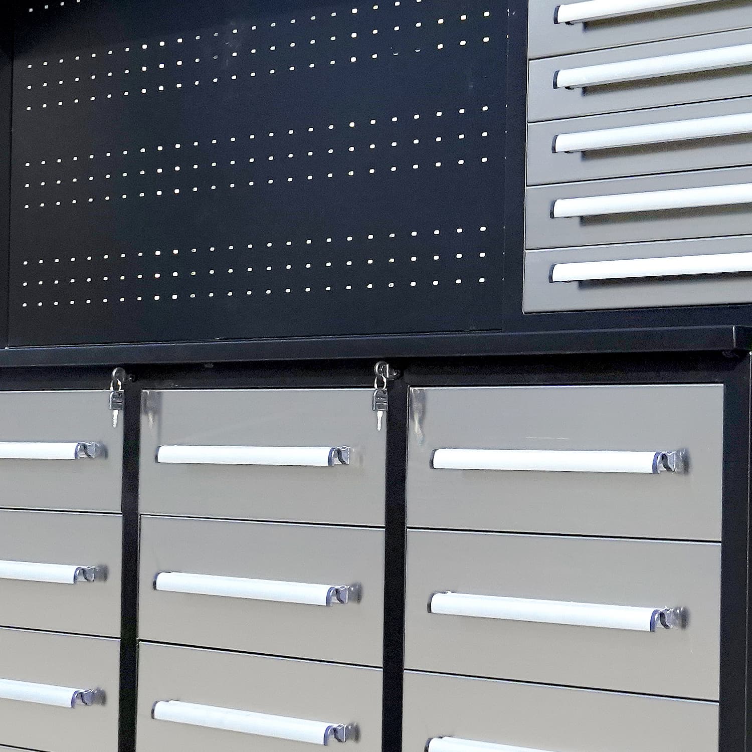 10' Workbench Cabinet with 30 Drawers, 2 Cabinets & Pegboard