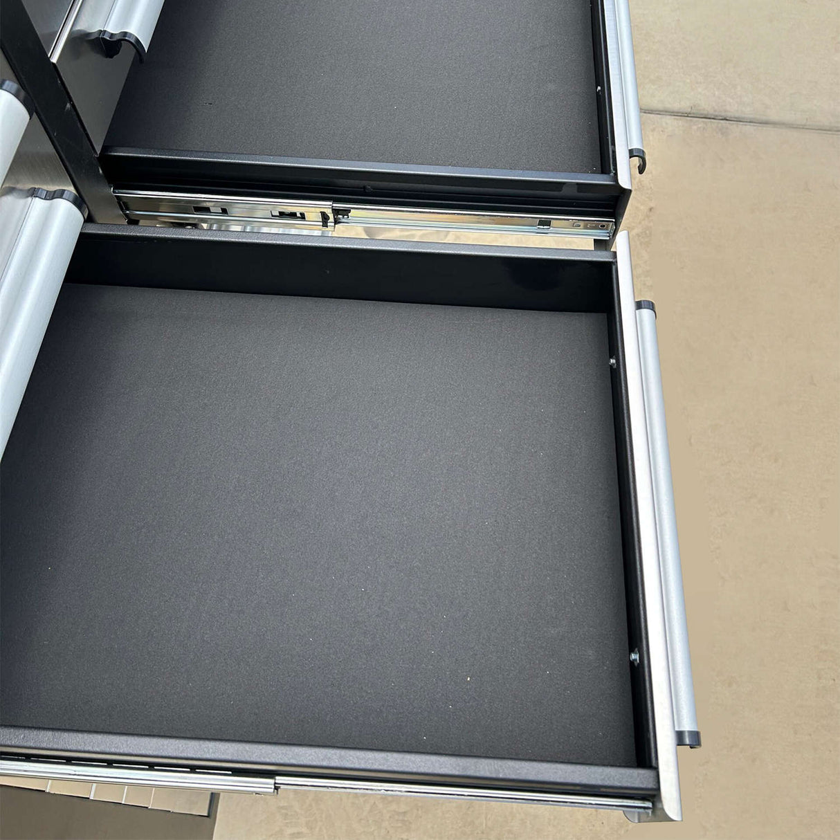 7' Heavy-Duty Garage Workbench Cabinet with 20 Drawers