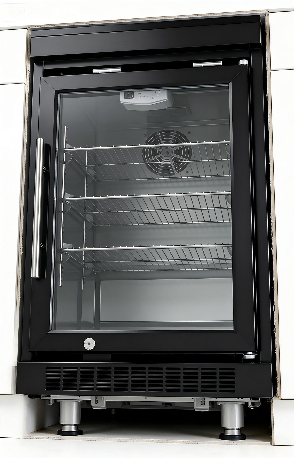 20" Insulated Outdoor Cooler Cabinet with Lockable Door – Black